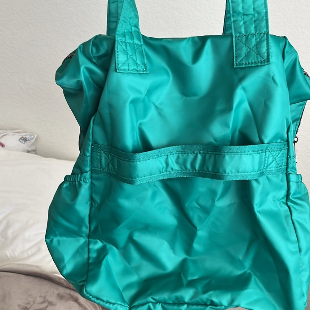 NWOT Lug Ranger XL Packable Tote Bag — Emerald Green - Picture 3 of 9